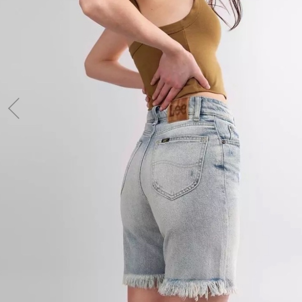 Lee Vintage Modern High Rise Dad Shorts Bleach Out Wash Size 29 Longline